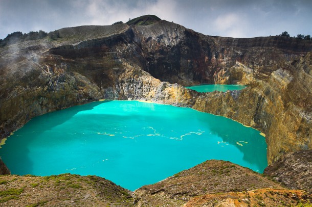 Kawah kelimutu