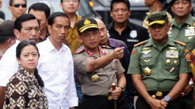 Foto Jokowi Bersama Kapolri Tito Karnavian