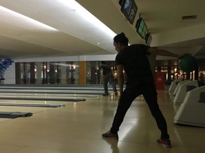 Bermain Bowling Kaza Surabaya 2