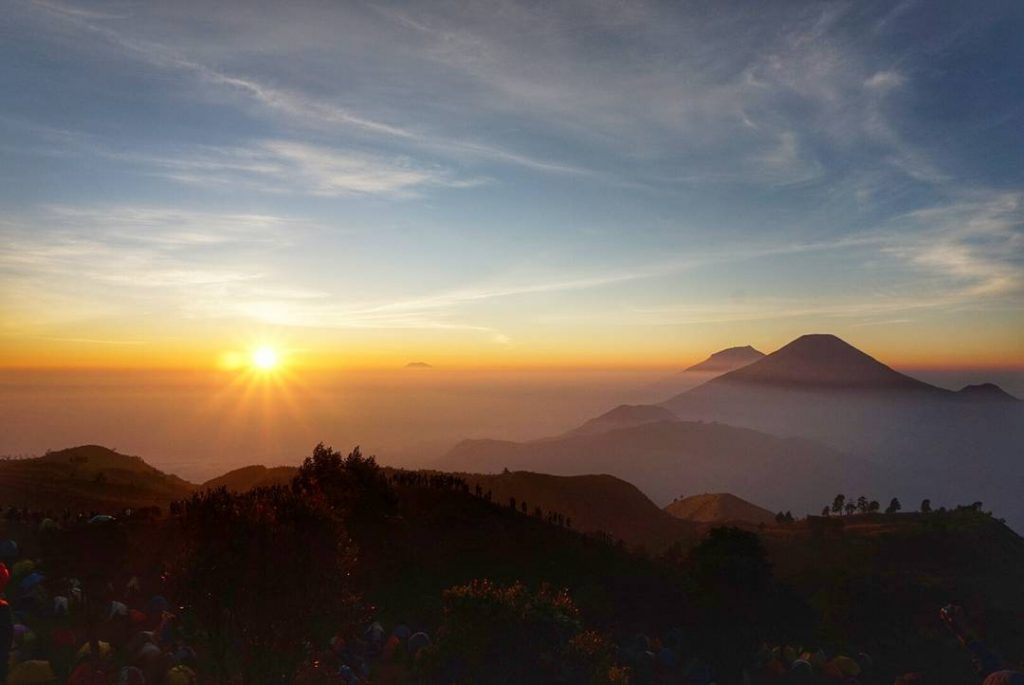 Spot Sunrise Gunung Prau