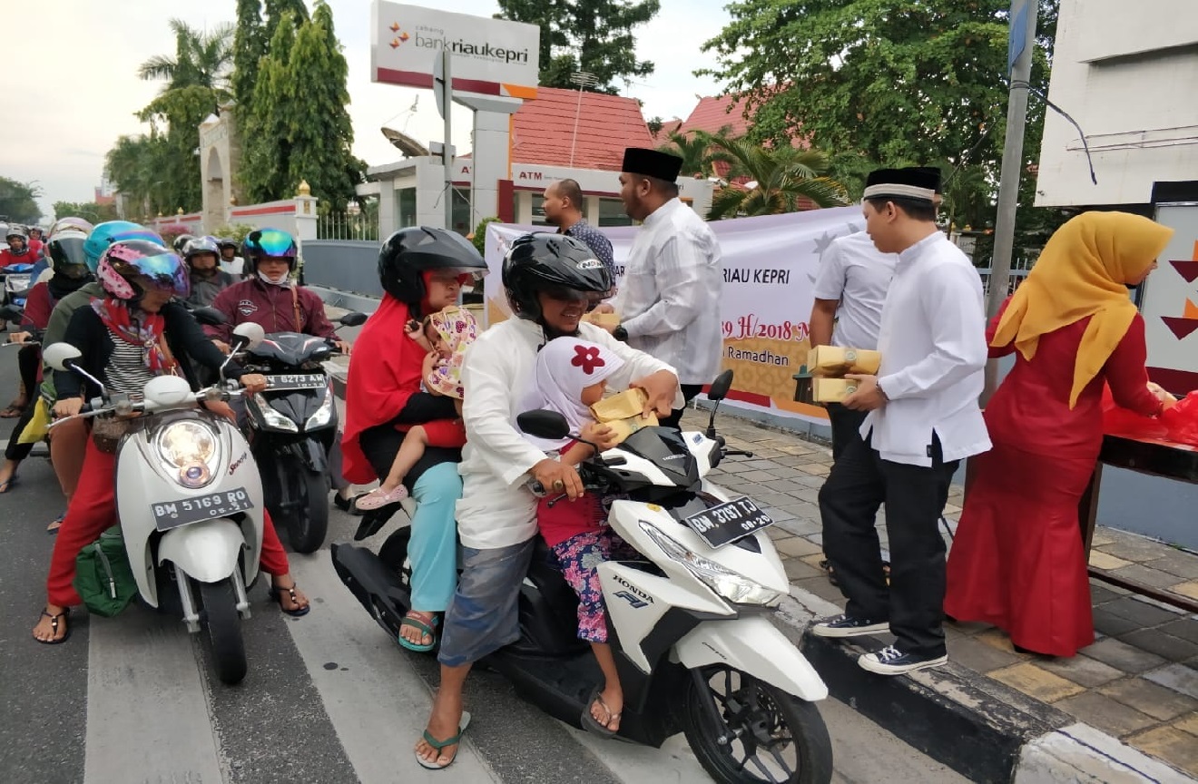 ngabuburit bermanfaat selama bulan puasa